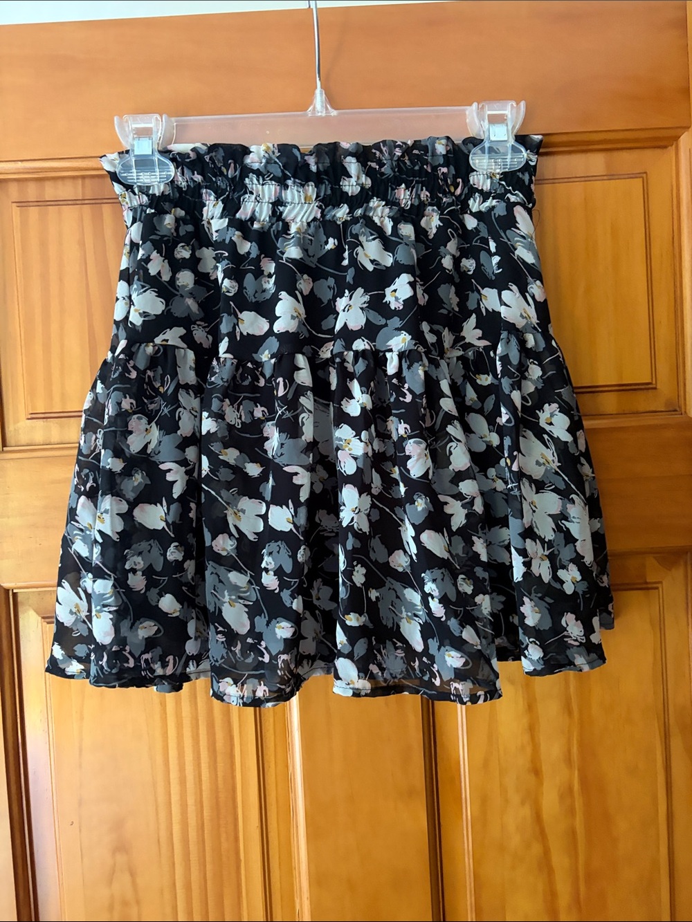 B Jewel Black Mini Skirt black grey white pink Floral Print Sz S